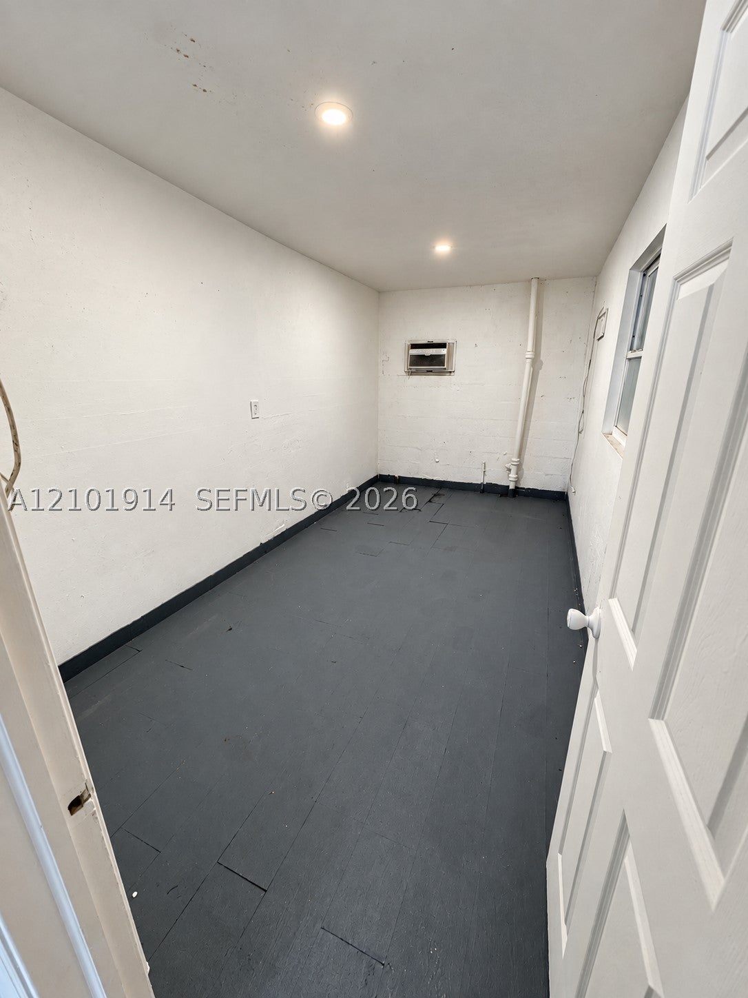 106 SW 5th Ave 106-108