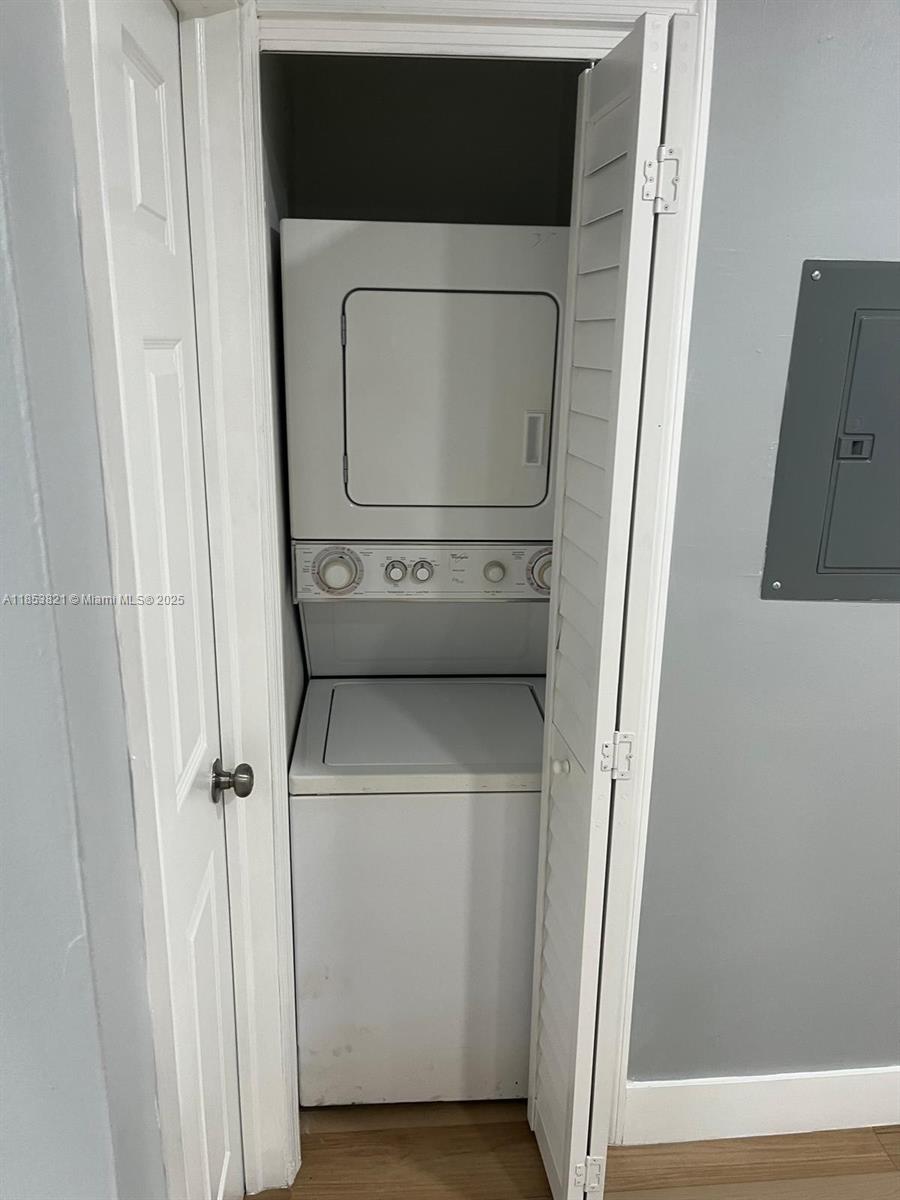 VILLA BISCAYA JARDINES CO - Residential