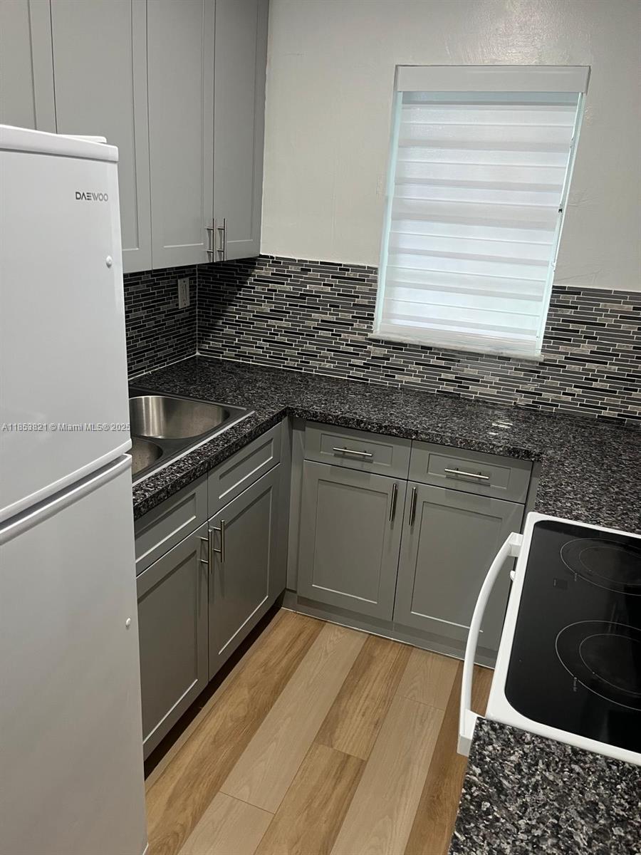 VILLA BISCAYA JARDINES CO - Residential