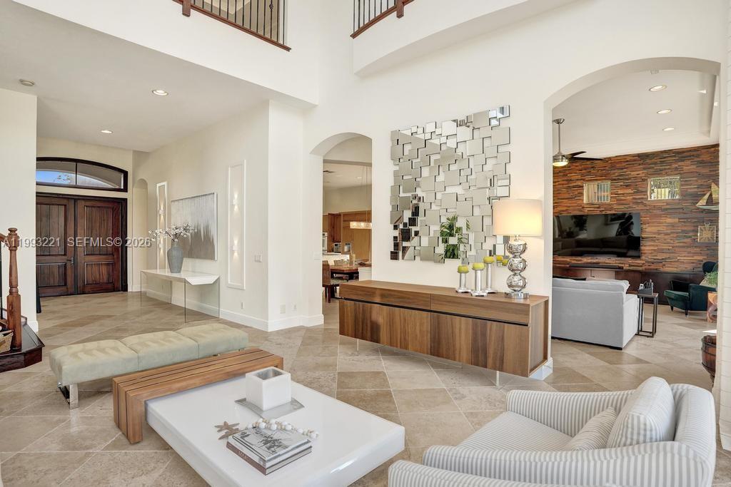 PARKLAND GOLF AND COUNTRY - Residential