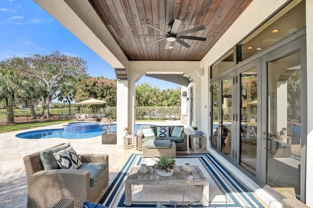 PARKLAND GOLF AND COUNTRY - Residential