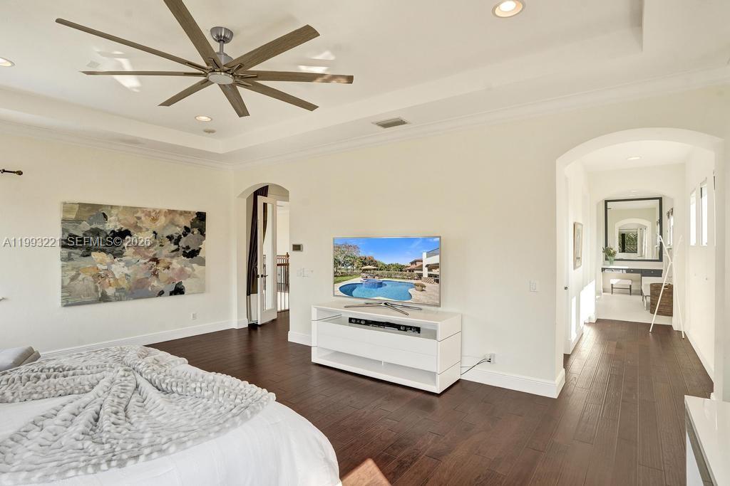 PARKLAND GOLF AND COUNTRY - Residential