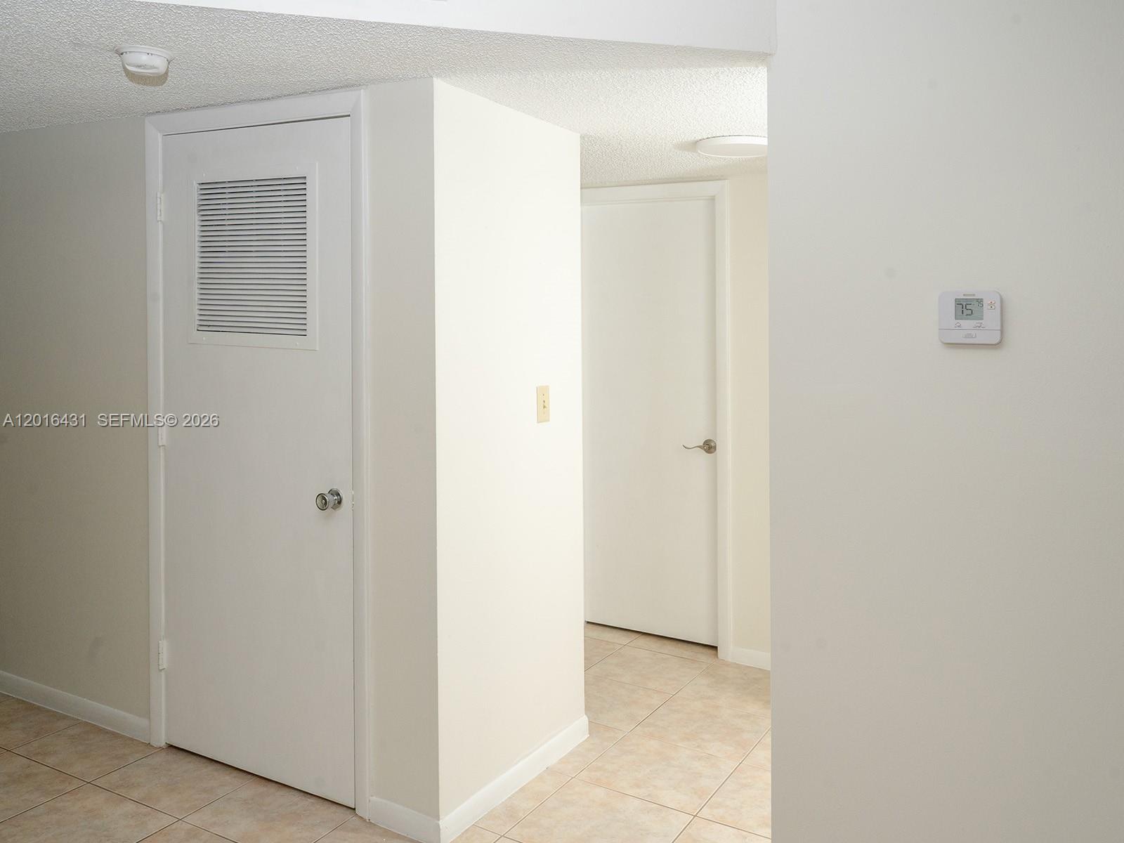 SHERWOOD SQUARE CONDOMINI - Residential