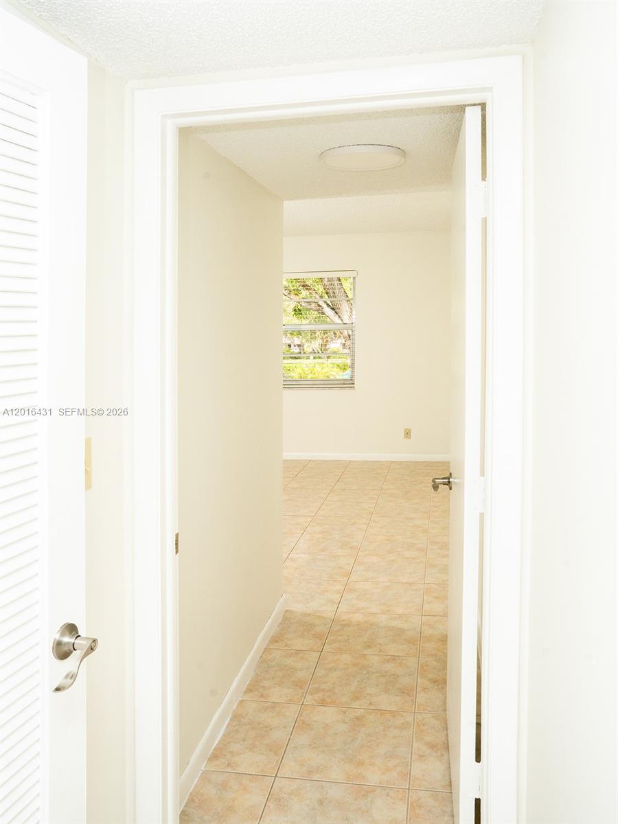 SHERWOOD SQUARE CONDOMINI - Residential
