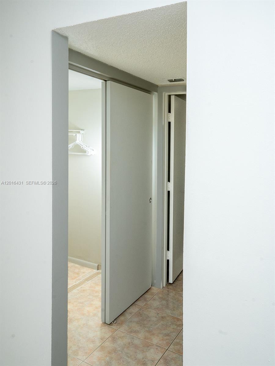 SHERWOOD SQUARE CONDOMINI - Residential