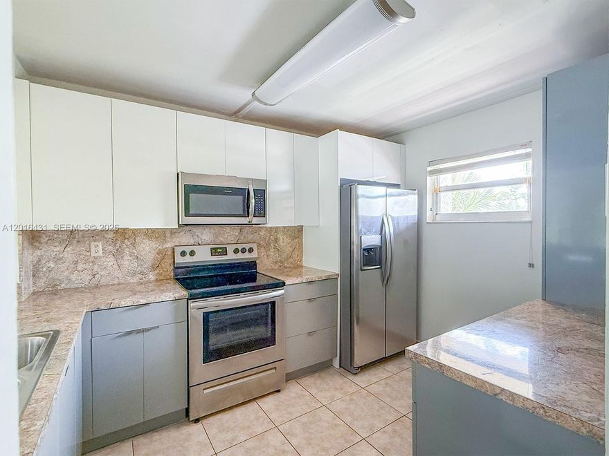 Best price in the community! Move-in ready 2-bedroom, 2-bath condominium located on the 3rd floor with beautiful garden views from the private balcony. Features ceramic tile flooring throughout, freshly painted interior, brand new water heater and garbage disposal, and a remodeled kitchen with stainless steel appliances.

The community offers a pool, tennis court, secure lobby with intercom access, and laundry facilities on each floor. HOA requires a minimum 690 credit score. No pets allowed and no leasing permitted during the first year of ownership.
