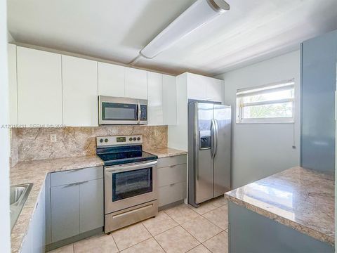 Photo of 1100 NW 87th Ave #308, Coral Springs, FL 33071 (MLS # A12016431)