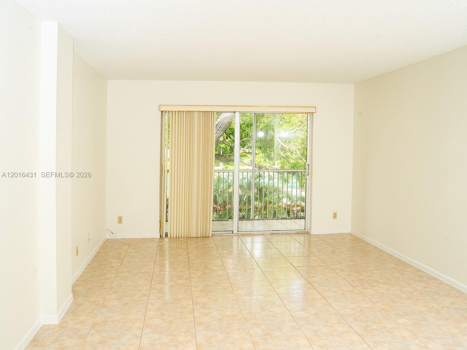 SHERWOOD SQUARE CONDOMINI - Residential