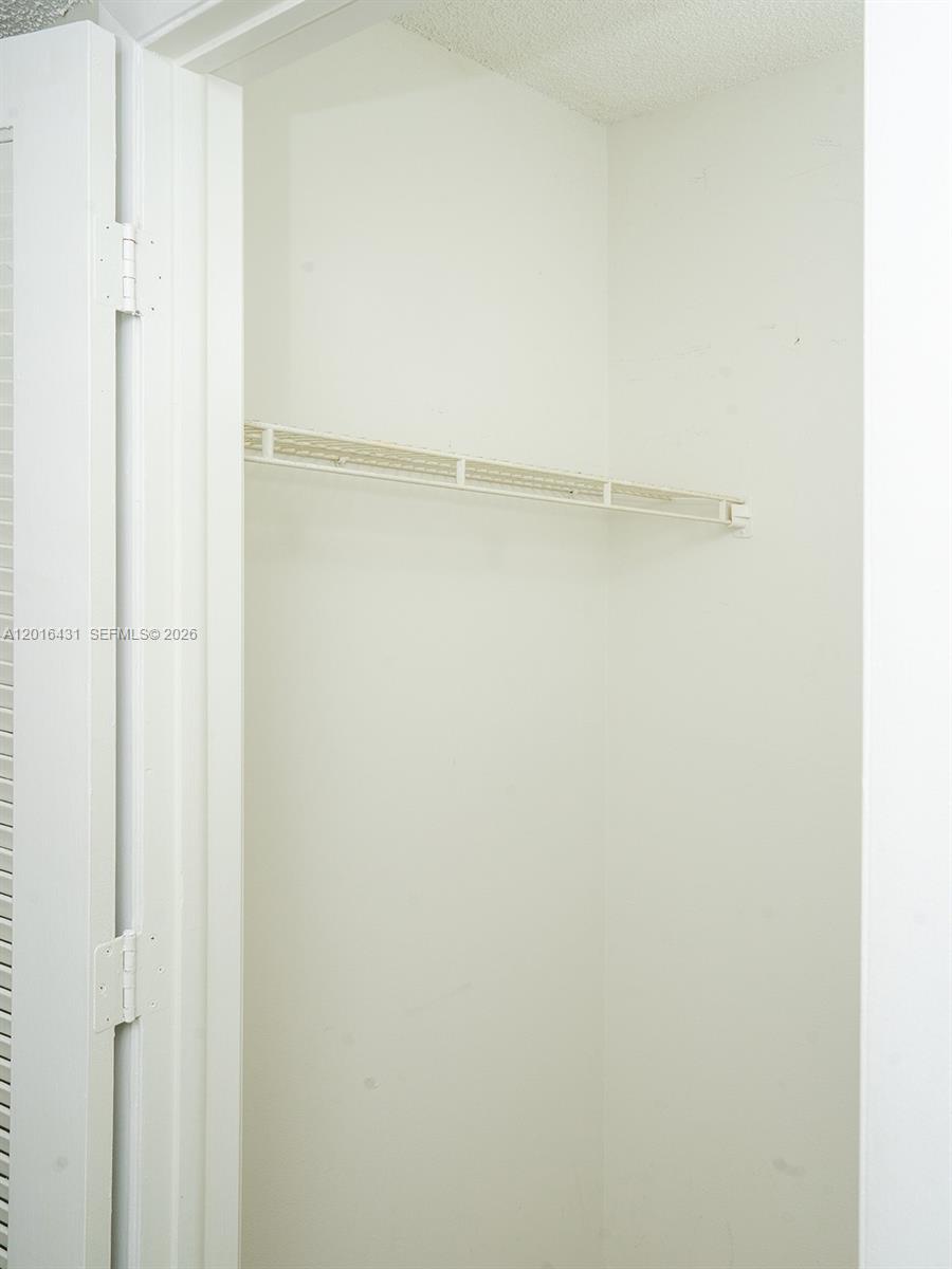 SHERWOOD SQUARE CONDOMINI - Residential