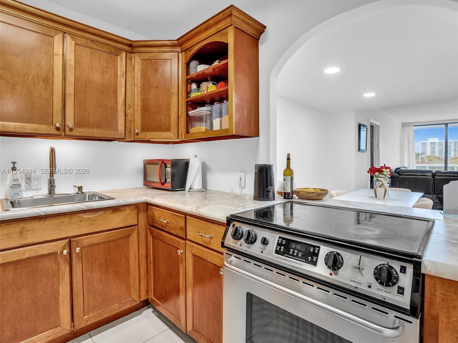 AVENTURA ELDORADO CONDO - Residential