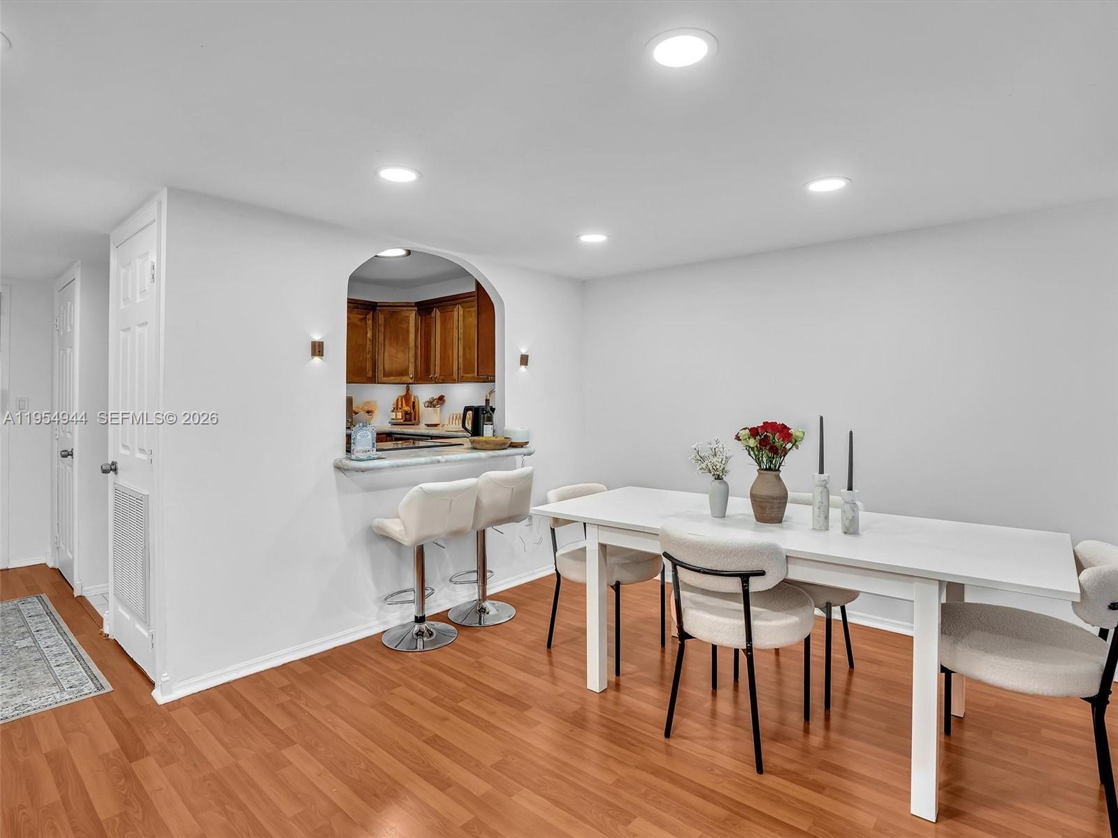 AVENTURA ELDORADO CONDO - Residential