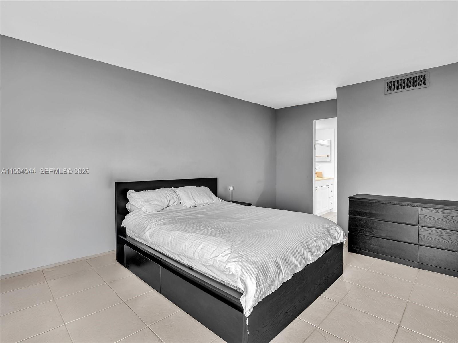 AVENTURA ELDORADO CONDO - Residential