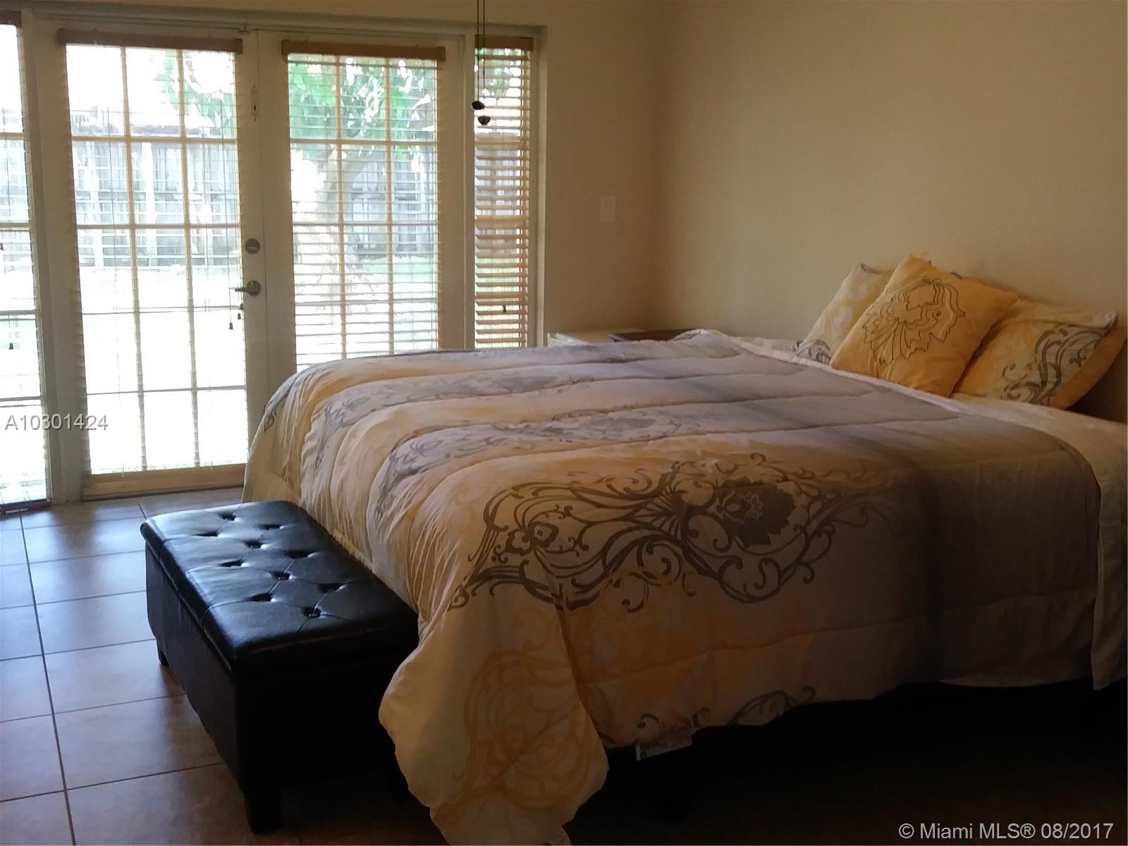 LINDGREN WEST - Residential Lease