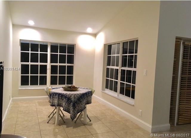 LINDGREN WEST - Residential Lease