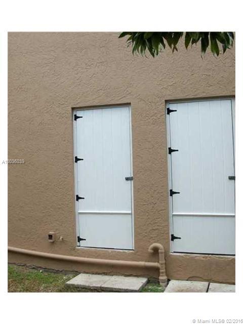 12 54 40   .177 AC GABLES - Residential Lease