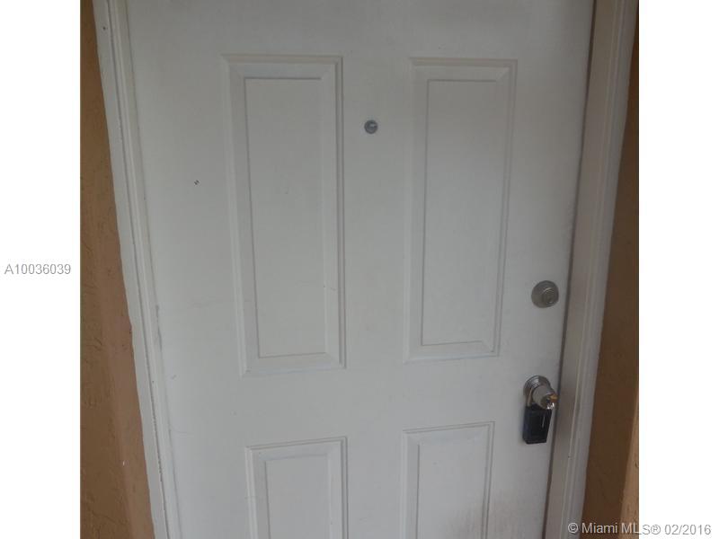 12 54 40   .177 AC GABLES - Residential Lease