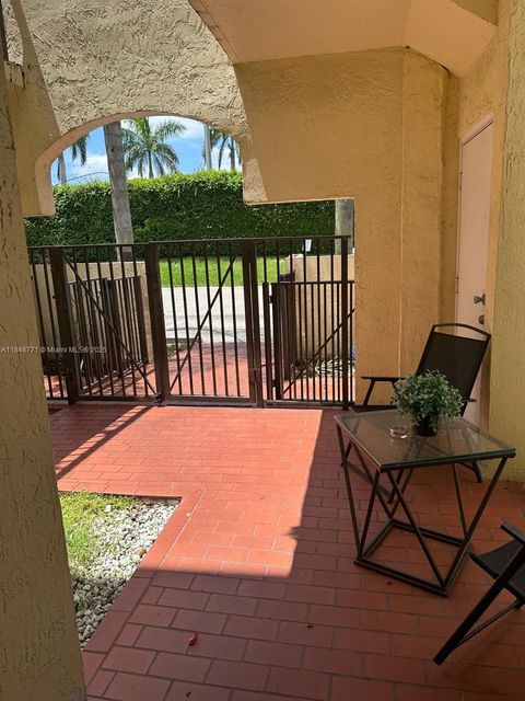 13050 SW 88th Ter N 106 Miami FL 33186