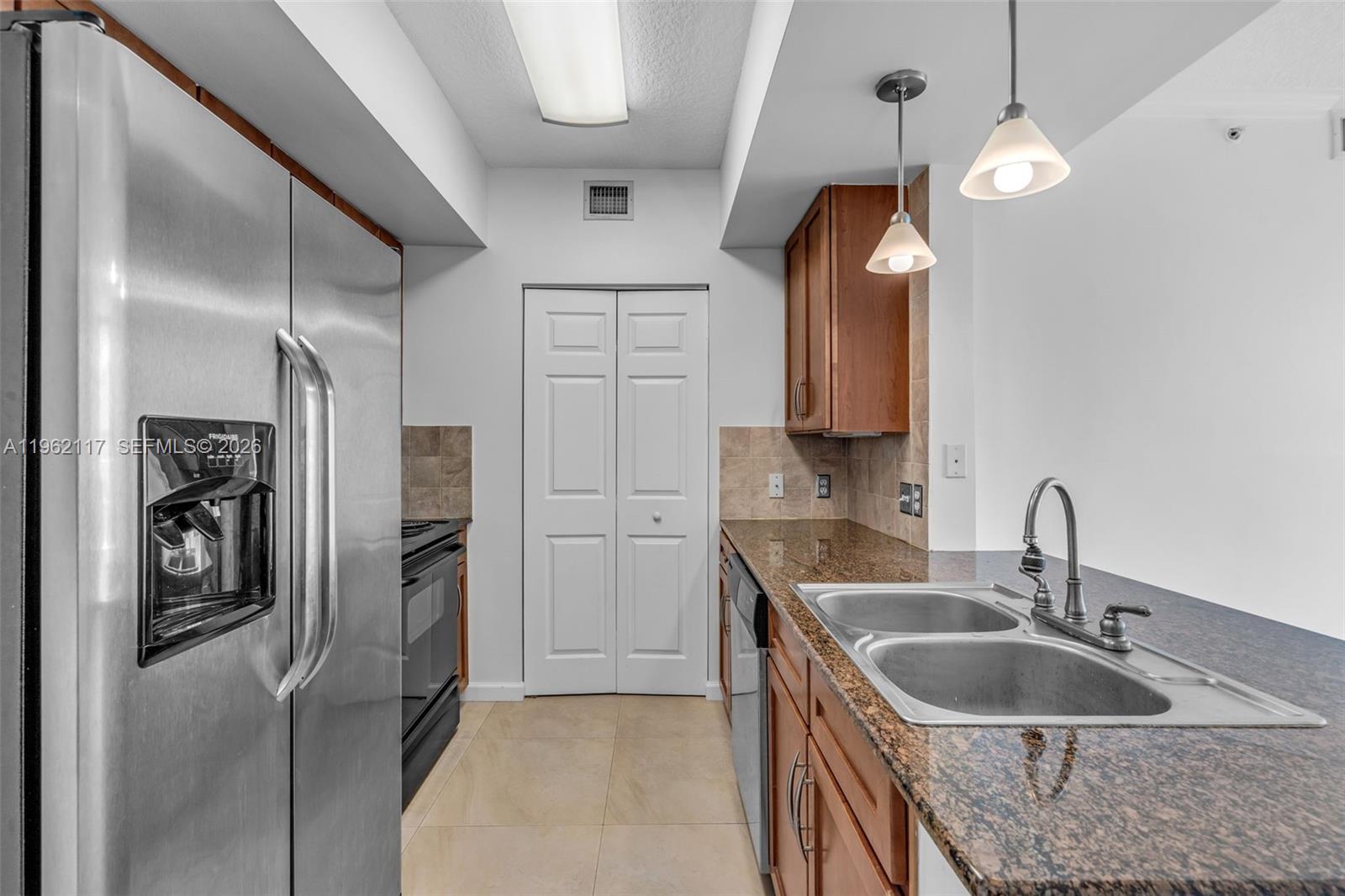 CITE CONDO - Residential