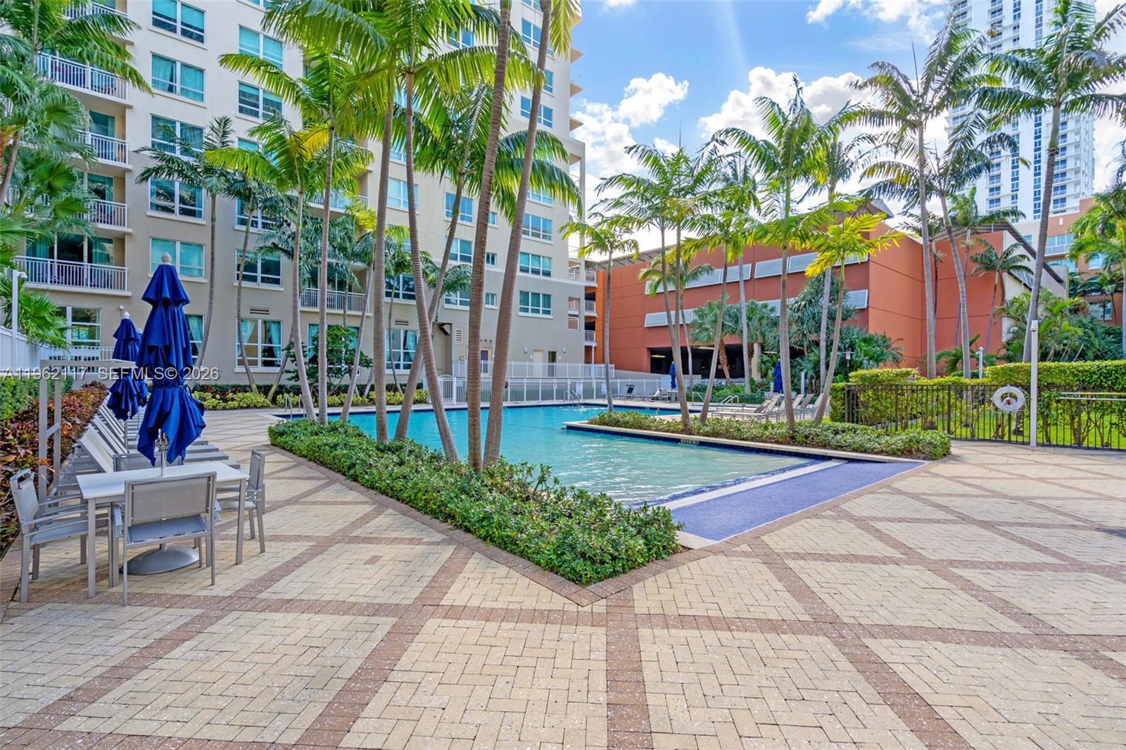 CITE CONDO - Residential