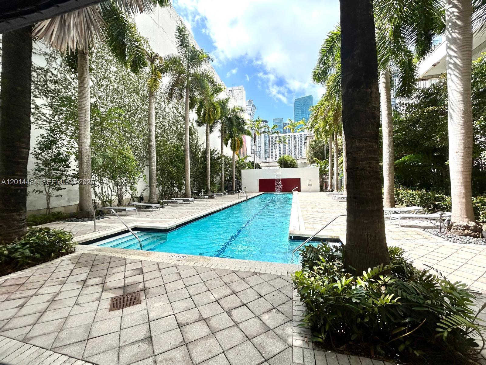 THE LOFT DOWNTOWN II CONDO - Residential Lease