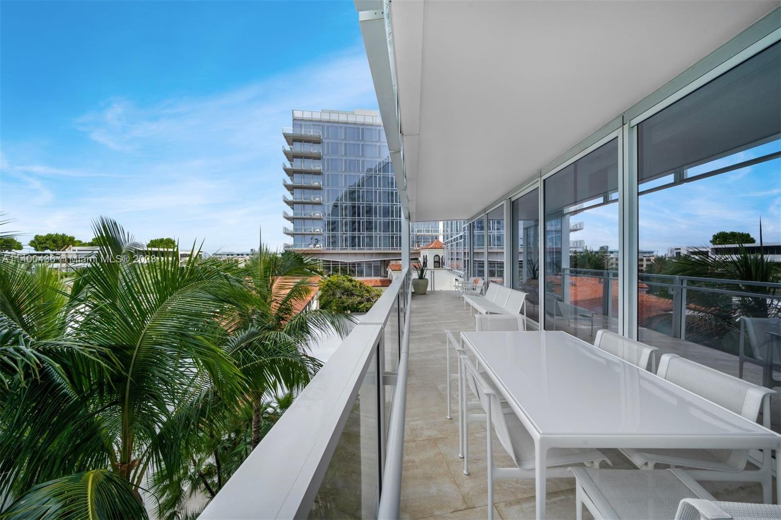 SURF CLUB CONDO - Residential