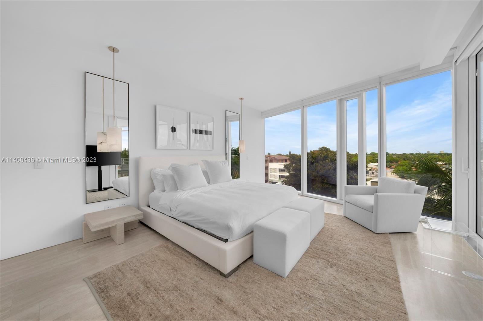 SURF CLUB CONDO - Residential