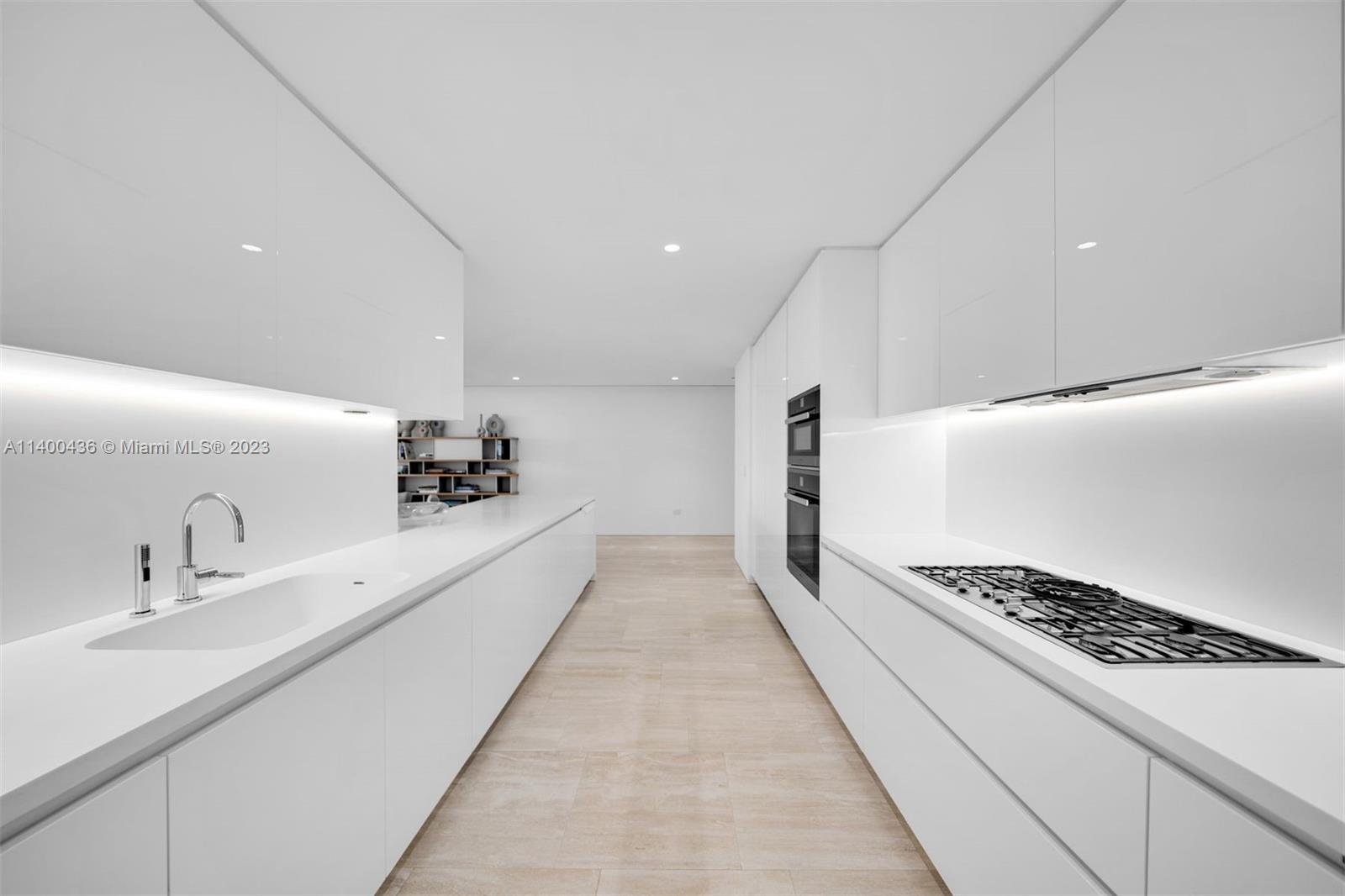 SURF CLUB CONDO - Residential