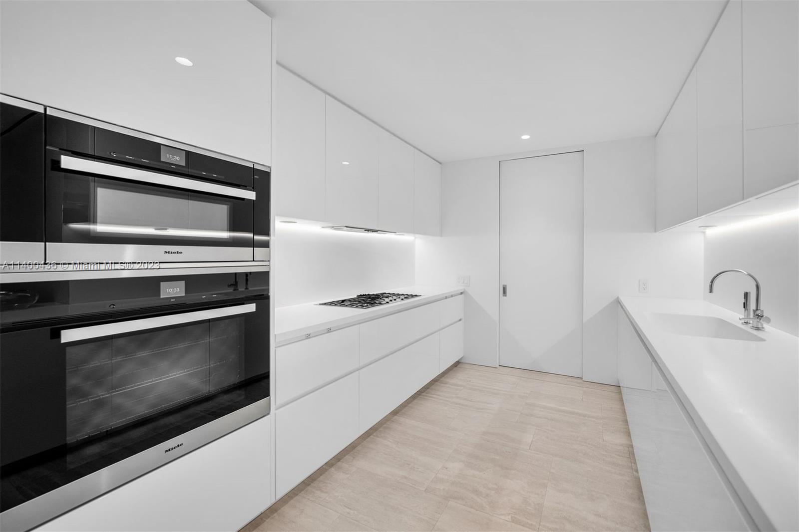 SURF CLUB CONDO - Residential