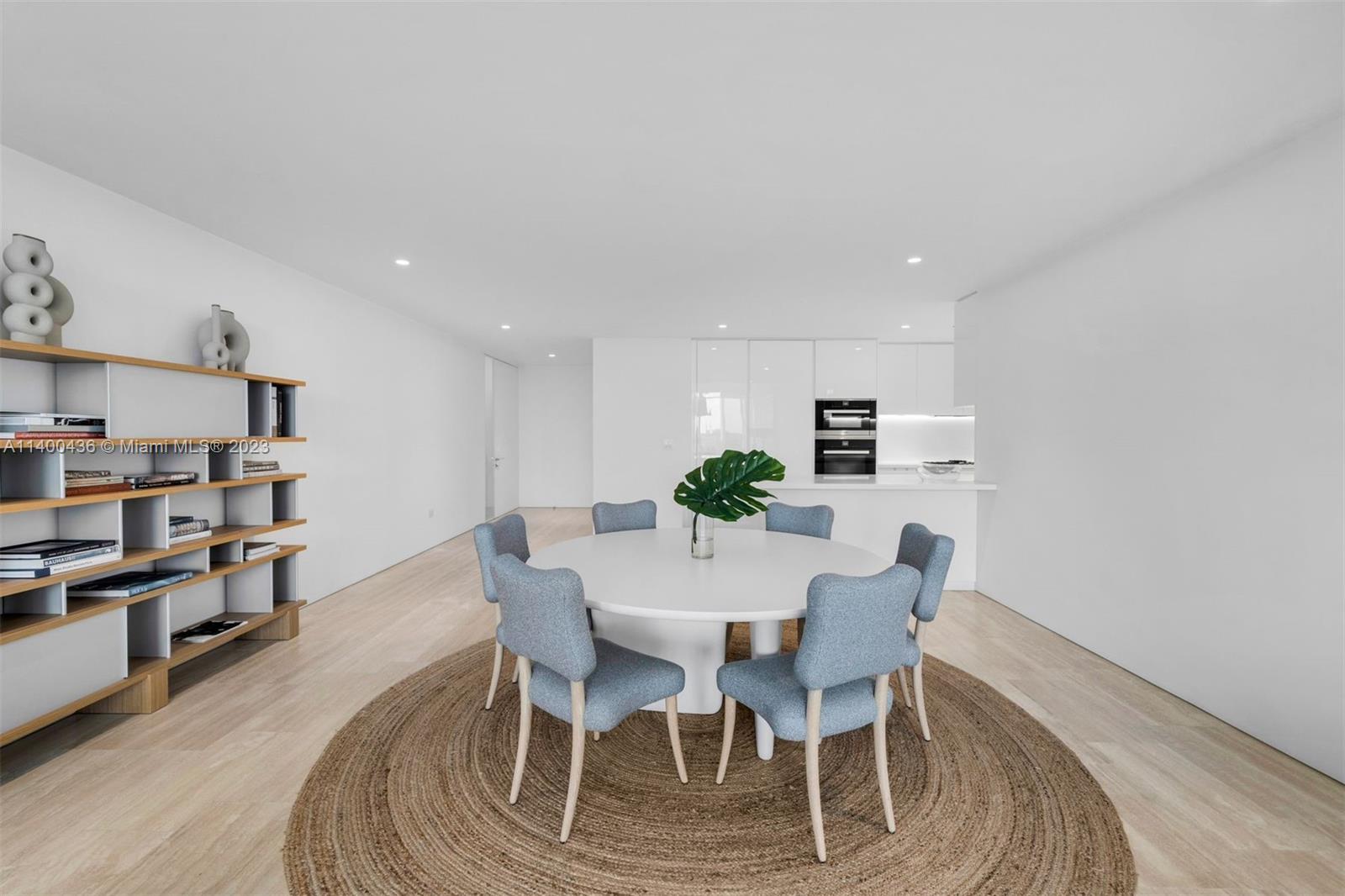 SURF CLUB CONDO - Residential