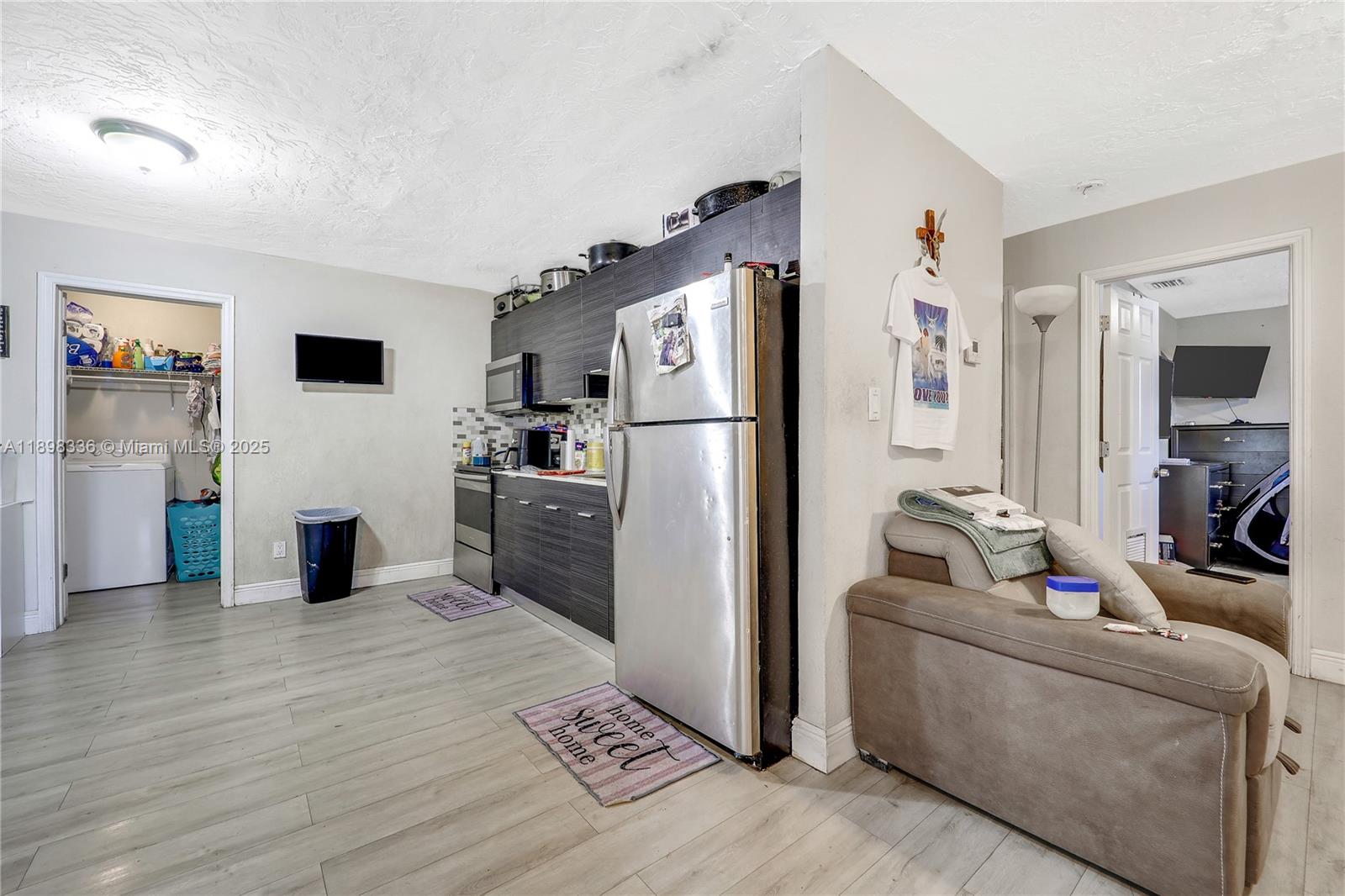 FRANKLIN PARK - Residential Income