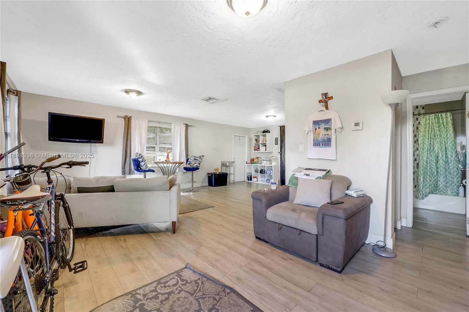 FRANKLIN PARK - Residential Income