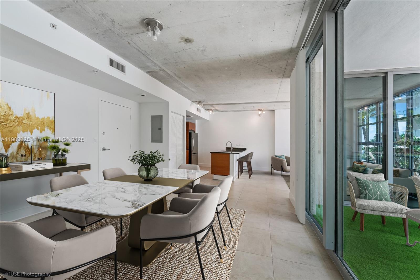 3451 NE 1st Ave M0808