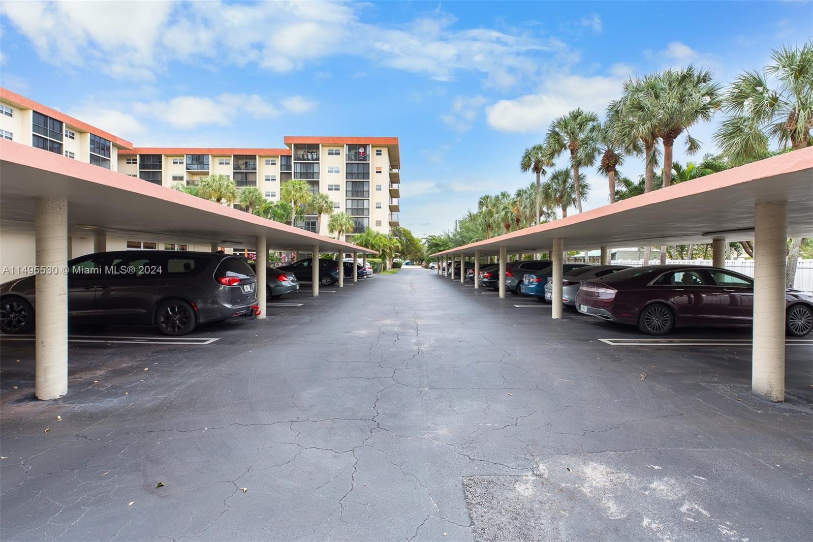 GARDEN-AIRE VILLAGE SOUTH - Residential