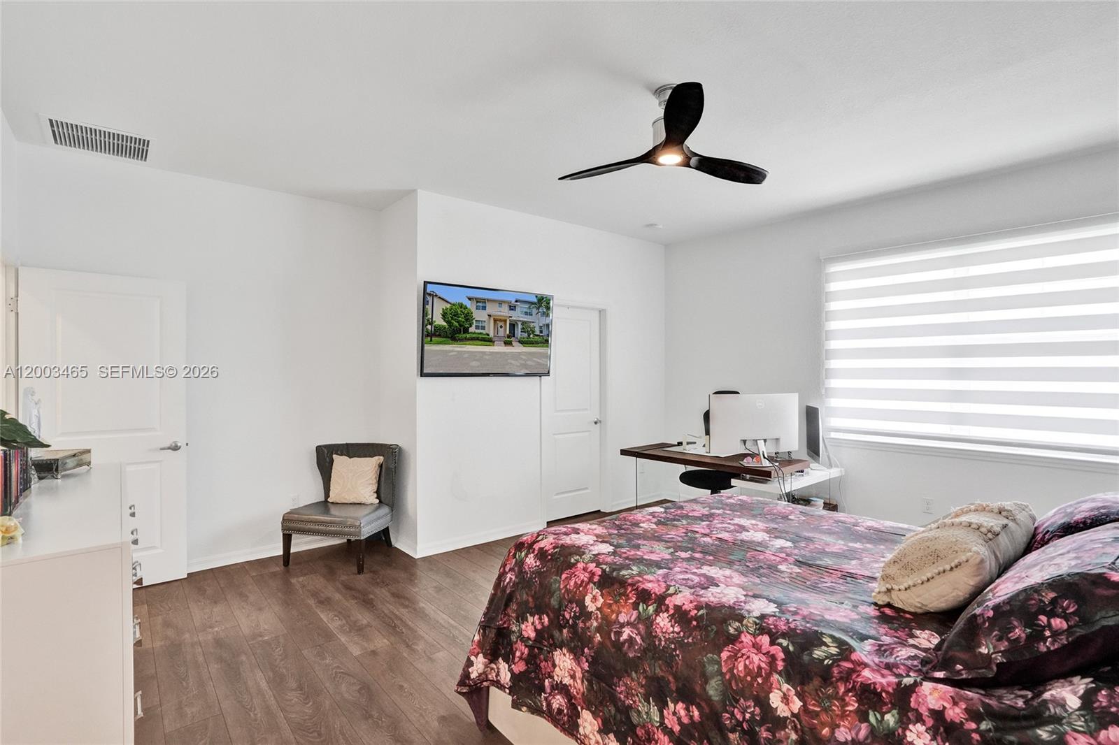 HILLCREST COUNTRY CLUB NO - Residential