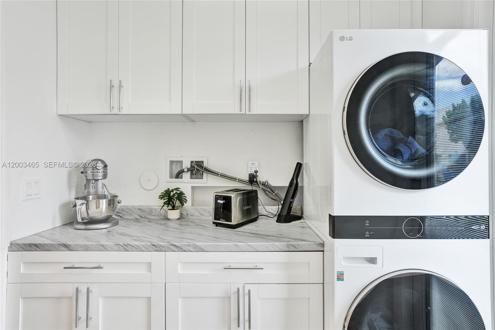 HILLCREST COUNTRY CLUB NO - Residential