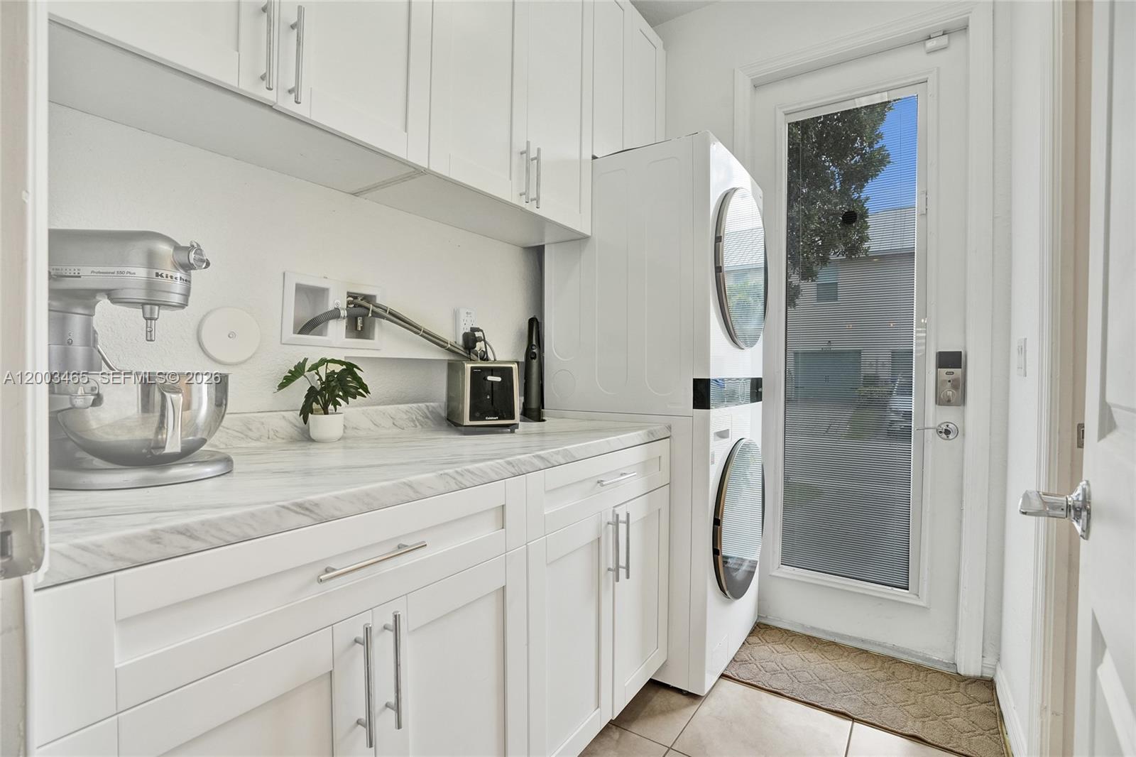 HILLCREST COUNTRY CLUB NO - Residential