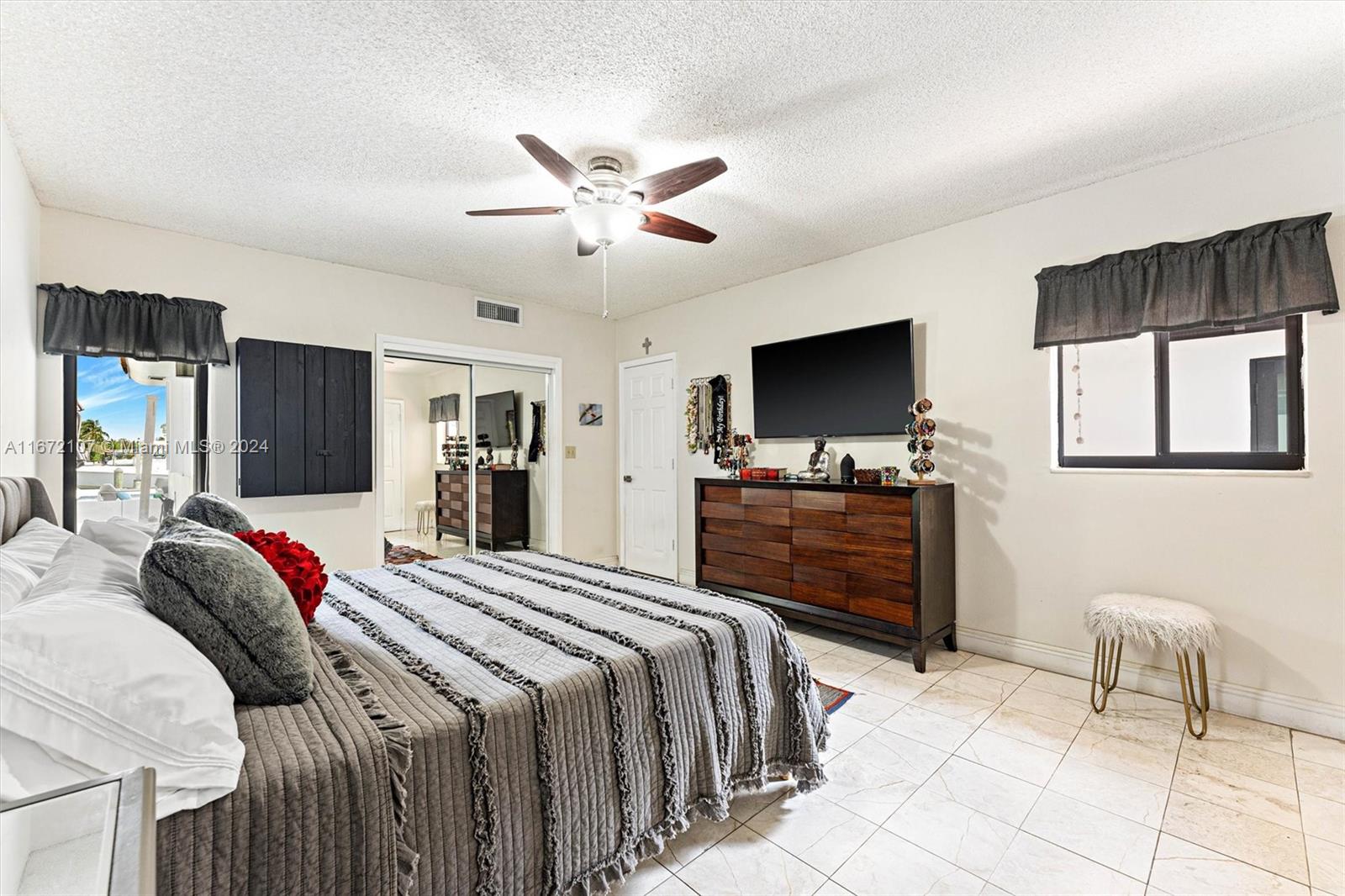 NORMANDY GOLF COURSE - Residential