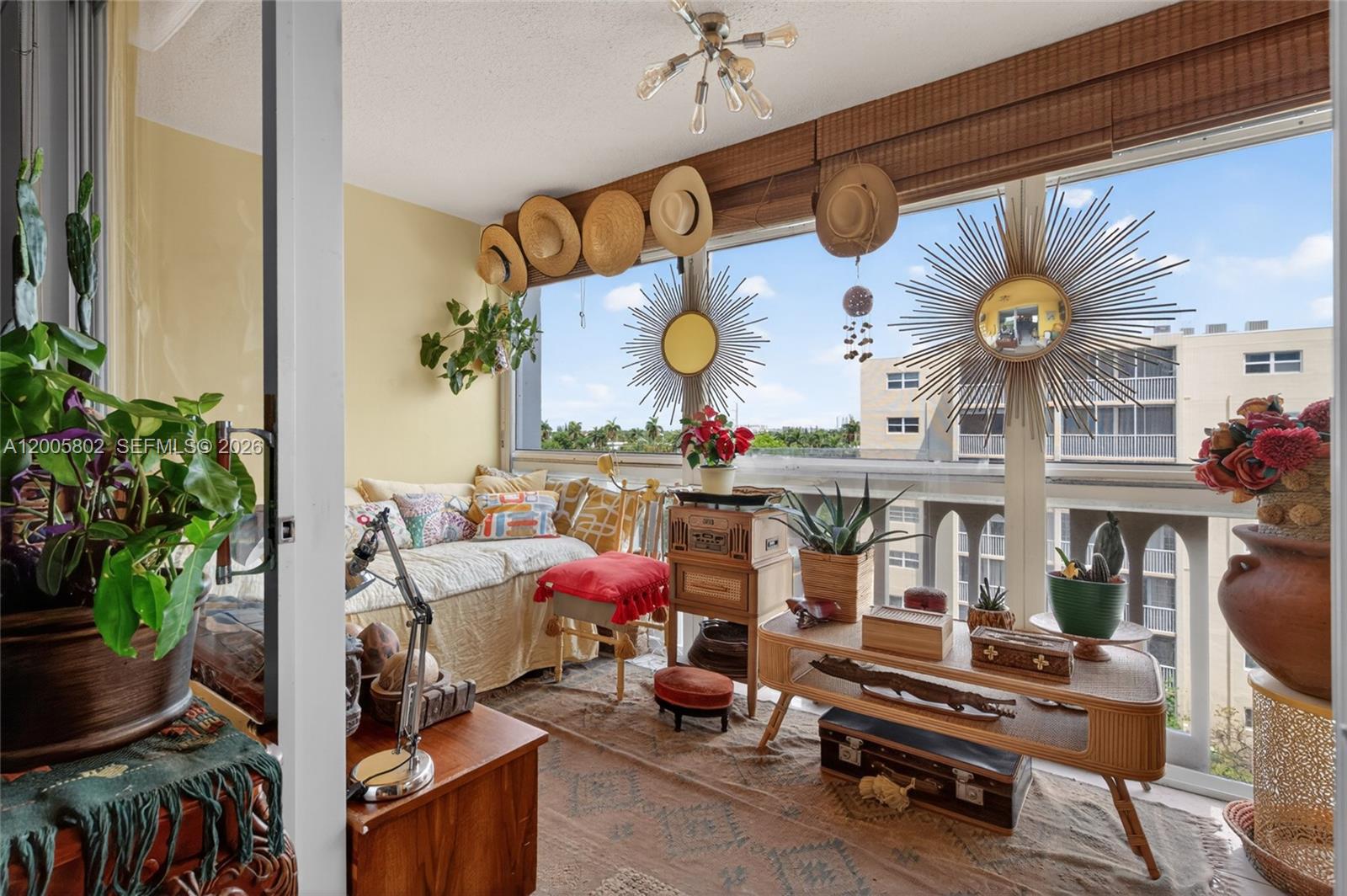 MEADOWBROOK TOWERS CONDO - Residential