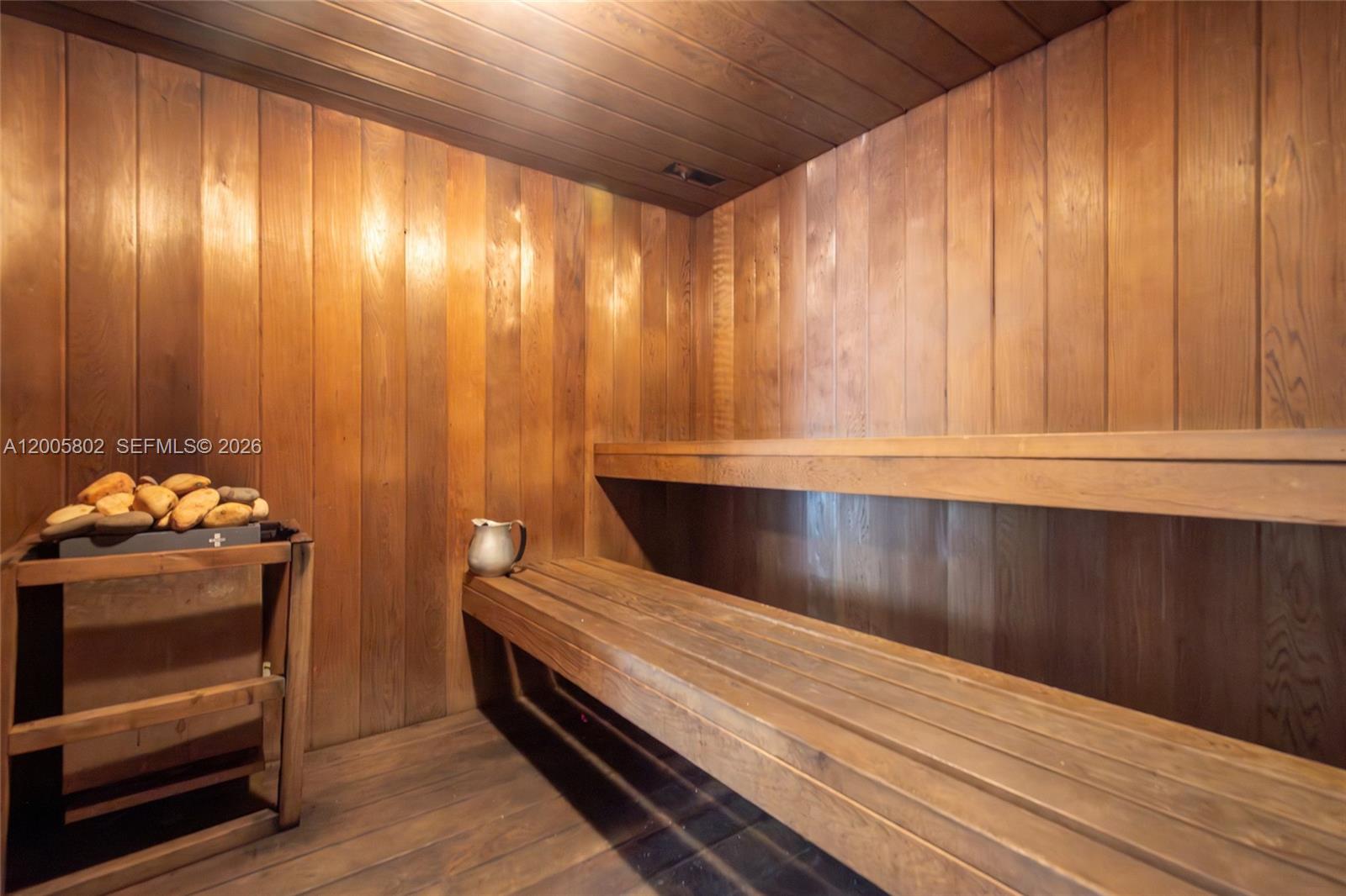 MEADOWBROOK TOWERS CONDO - Residential