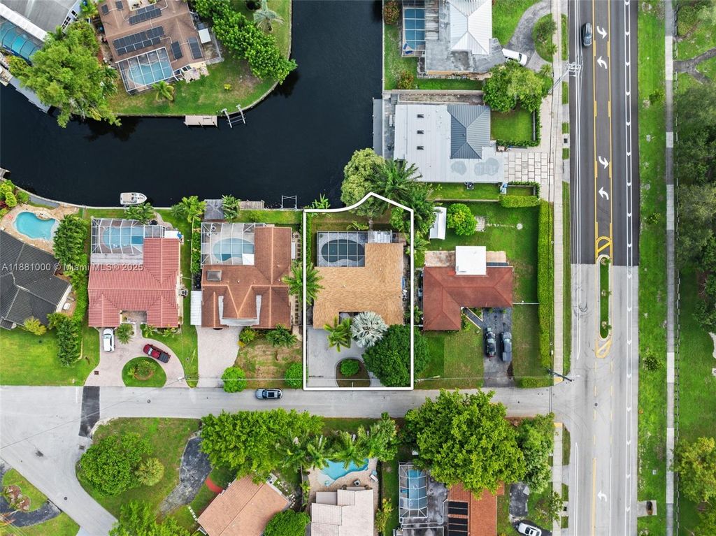 Photo of 2010 NW 35th St, Oakland Park, FL 33309 (MLS # A11881000)