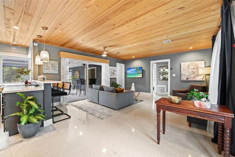 2010 NW 35th St Oakland Park FL 33309