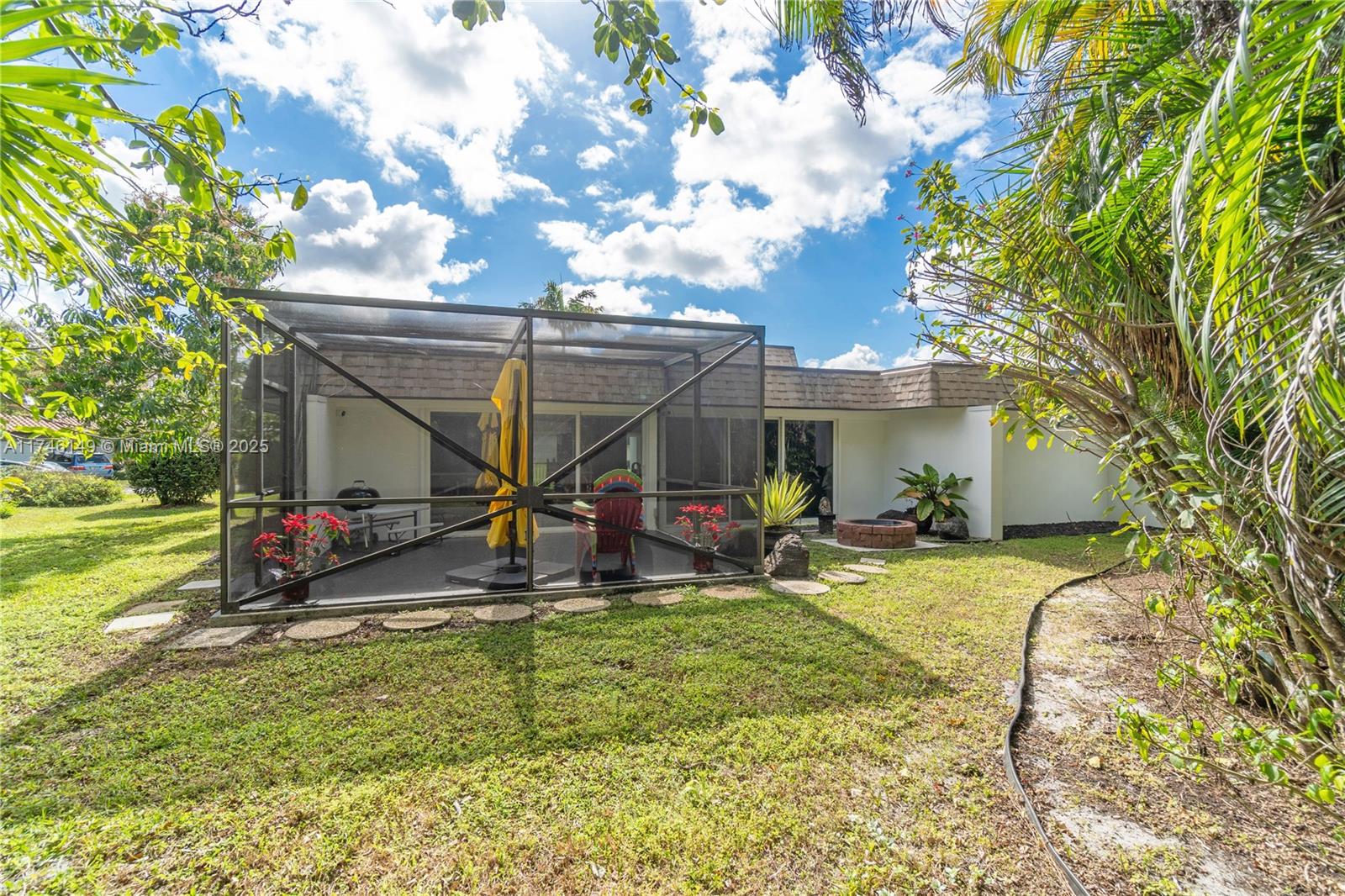 WOODLANDS SEC SEVEN - Residential