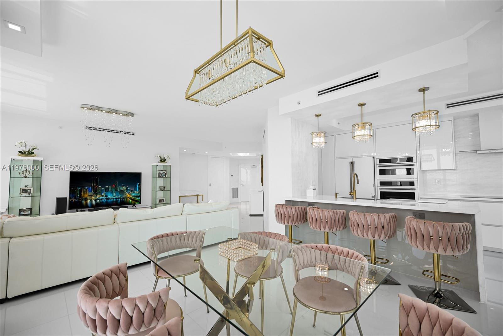 Oceania III - Residential Lease