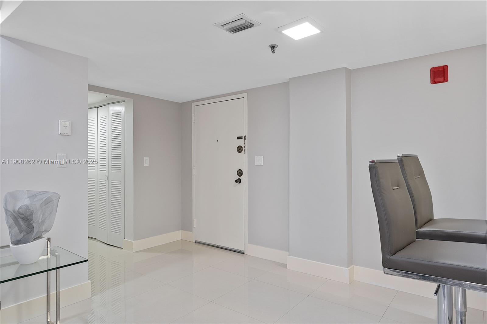 ARAGON TOWERS CONDO - Residential Lease