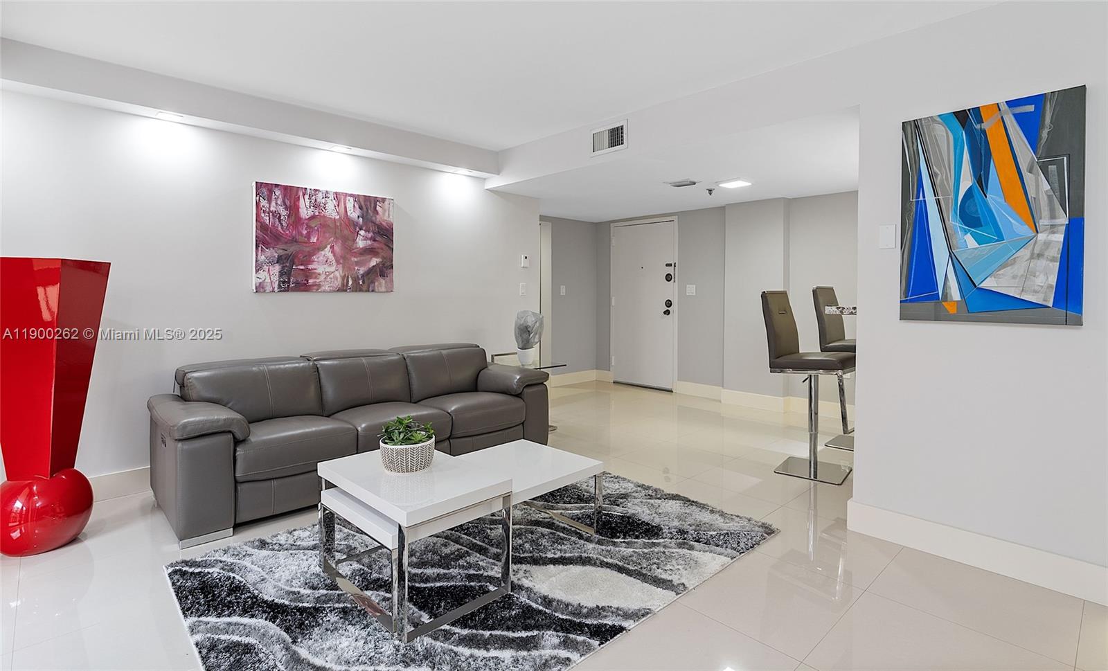 ARAGON TOWERS CONDO - Residential Lease