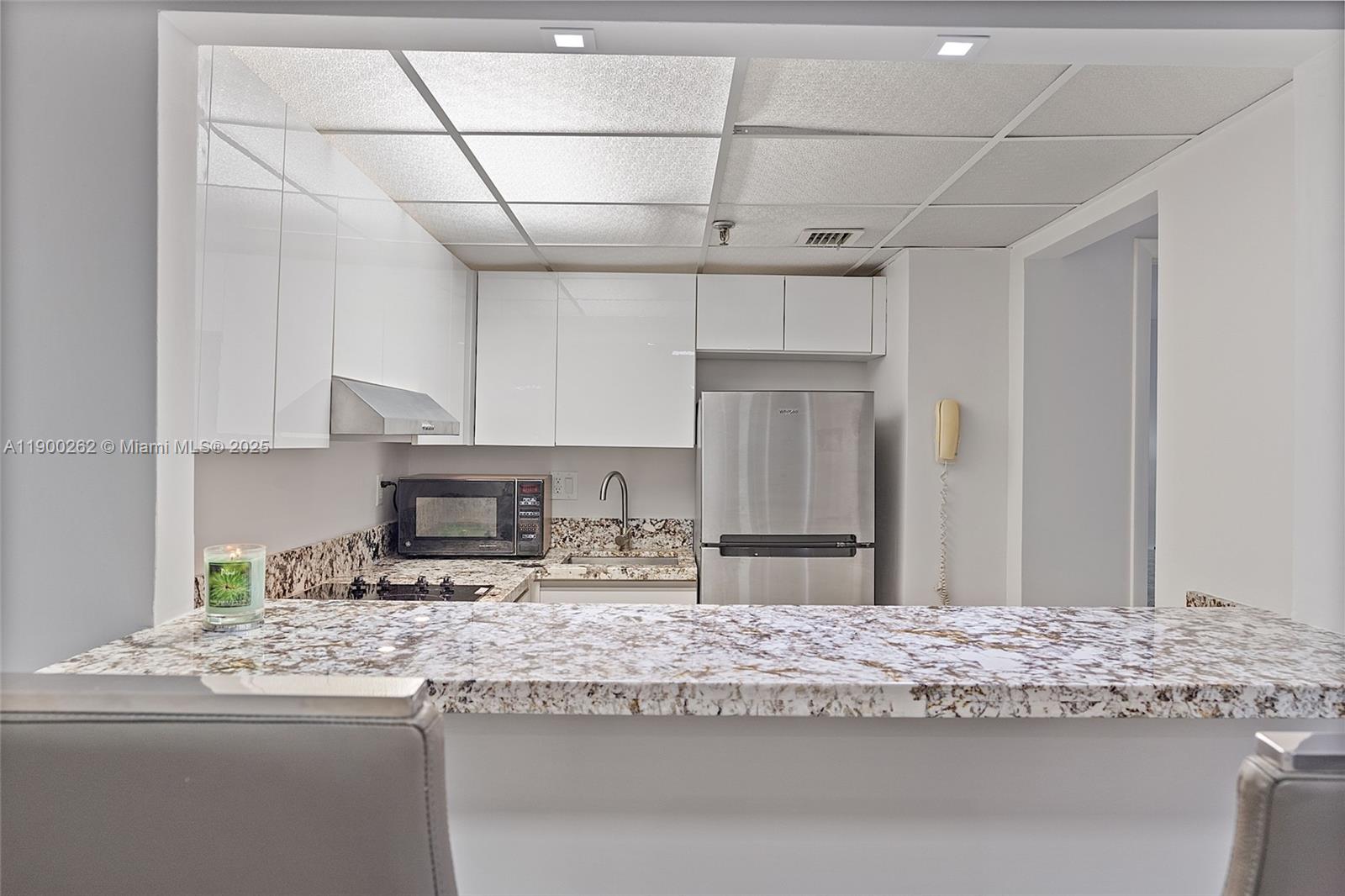 ARAGON TOWERS CONDO - Residential Lease