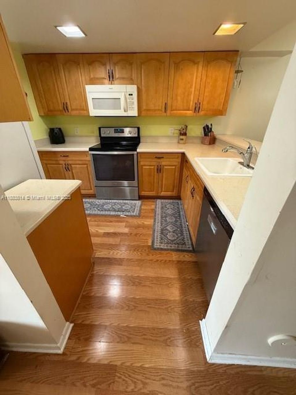 Photo of 7045 SW 42nd Pl #1805, Davie, FL 33314 (MLS # A11883814)