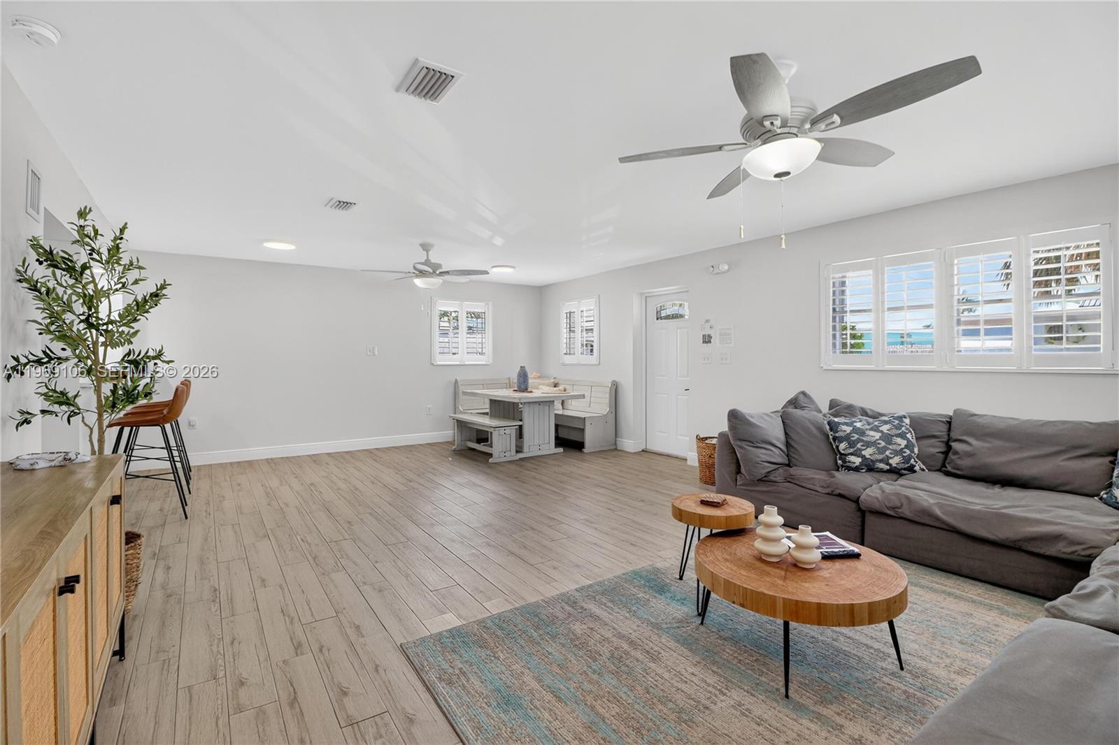 LITTLE VENICE NO2 - Residential