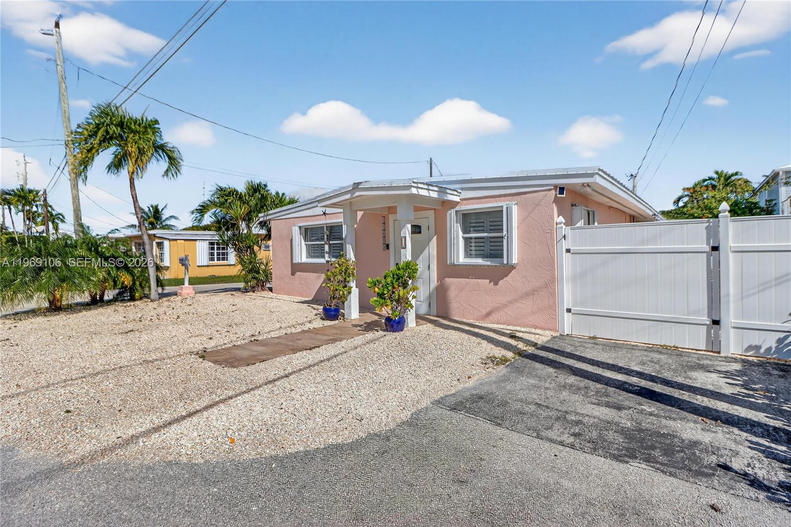 LITTLE VENICE NO2 - Residential