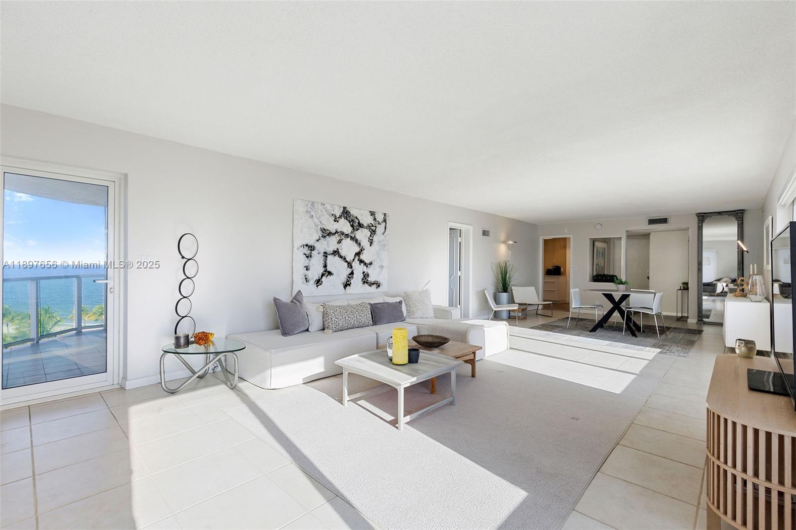 PARK TOWER CONDO - Residential